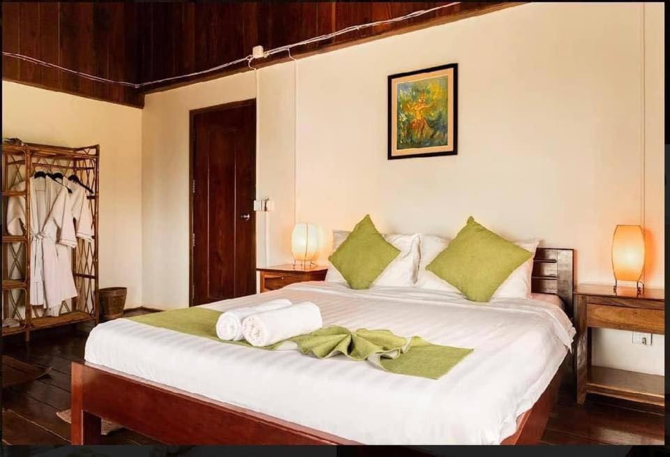 Ratanakiri Paradise Hotel & Restaurant Banlung Exterior photo