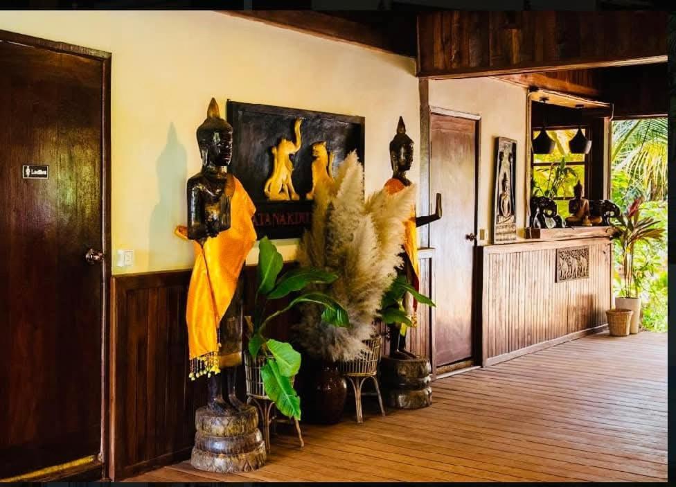 Ratanakiri Paradise Hotel & Restaurant Banlung Exterior photo
